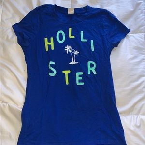 Hollister T-shirt